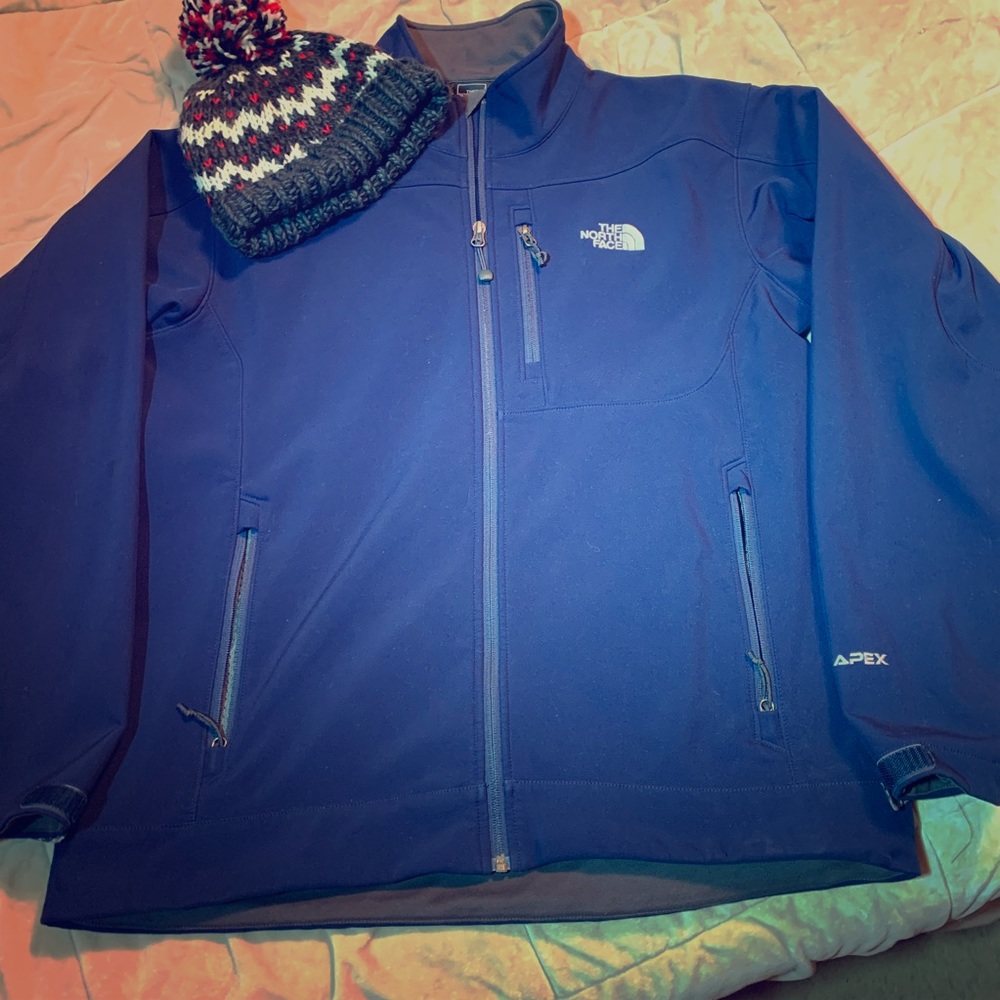 Navy Men’s Northface Apex